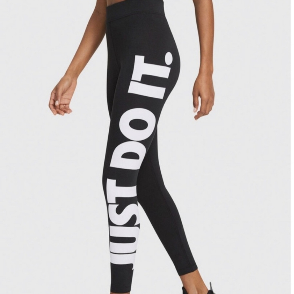 Nike leggings